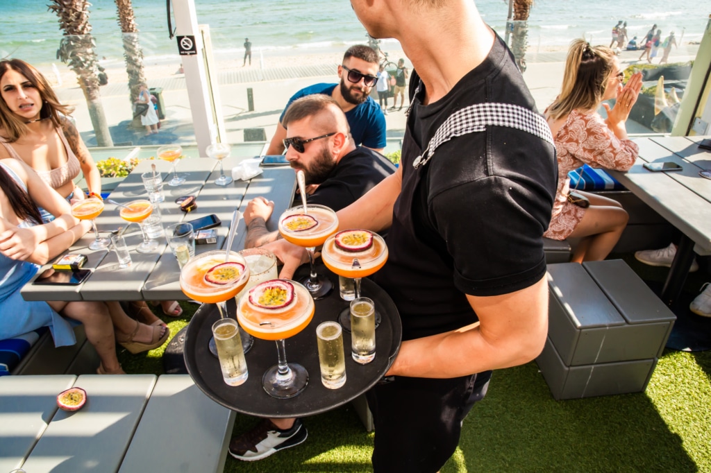 captain-baxter-st-kilda-rooftop-beach-bar-st-kilkda-venues